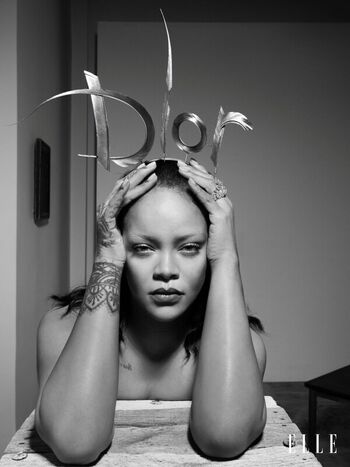 🔥 Rihanna  page leaked private photo uncensored full