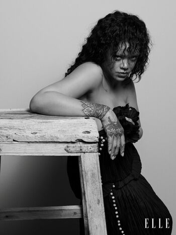 🔥 Rihanna  page leaked private photo uncensored full