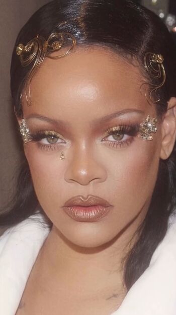 🔥 Rihanna  page leaked private photo uncensored full