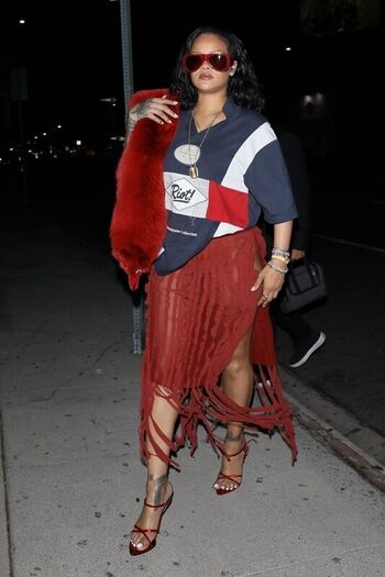 🔥 Rihanna  page leaked private photo uncensored full