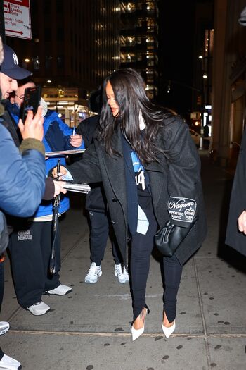 🔥 Rihanna  page leaked private photo uncensored full
