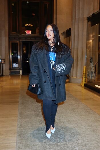 🔥 Rihanna  page leaked private photo uncensored full
