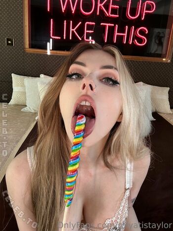 🔥 Rolyatistaylor  page leaked private photo uncensored full
