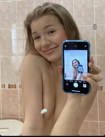 🔥 Russian girls leaked private photo uncensored full
