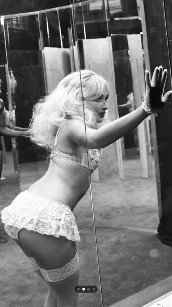 🔥 Sabrina carpenter  page leaked private photo uncensored full