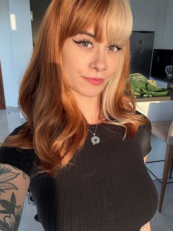 🔥 Sallydinosaur  page leaked private photo uncensored full