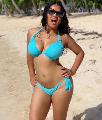 🔥 Salma hayek  page leaked private photo uncensored full