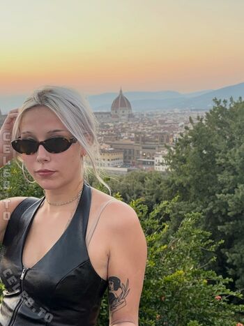 🔥 Sarahtoninx leaked private photo uncensored full