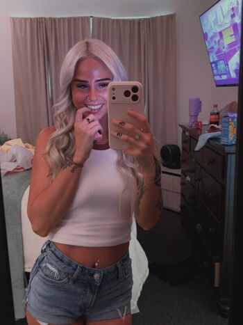 🔥 Sariahxxx leaked private photo uncensored full