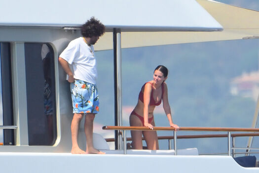 🔥 Selena gomez  page leaked private photo uncensored full