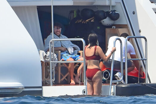 🔥 Selena gomez  page leaked private photo uncensored full