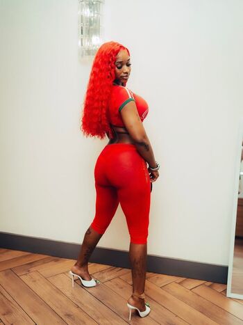 🔥 Sexxy red  page leaked private photo uncensored full