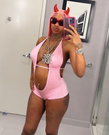 🔥 Sexxy red  page leaked private photo uncensored full