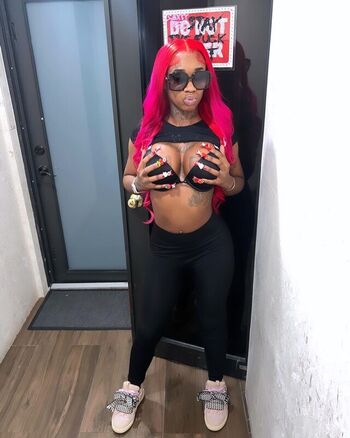 🔥 Sexxy red  page leaked private photo uncensored full