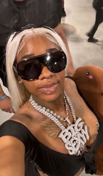 🔥 Sexxy red  page leaked private photo uncensored full