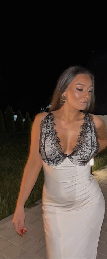 🔥 Show your girlfriend page leaked private photo uncensored full