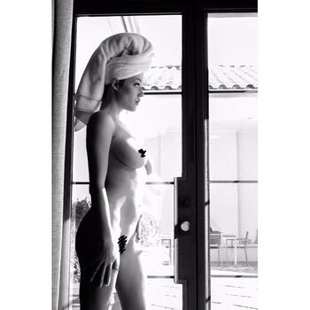 🔥 Show your girlfriend page leaked private photo uncensored full