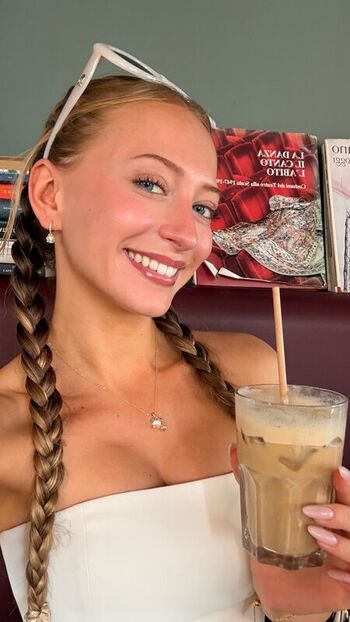 🔥 Sophia diamond  page leaked private photo uncensored full