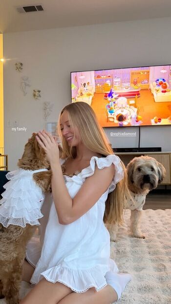 🔥 Sophia diamond  page leaked private photo uncensored full