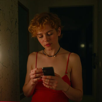 🔥 Sophia lillis leaked private photo uncensored full