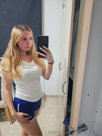 🔥 Sophie forster leaked private photo uncensored full
