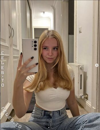 🔥 Sophie forster leaked private photo uncensored full