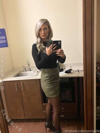 🔥 Sportywife leaked private photo uncensored full