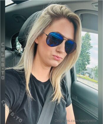 🔥 Sportywife leaked private photo uncensored full