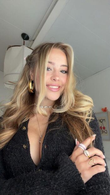 🔥 Sterre meijer  page leaked private photo uncensored full