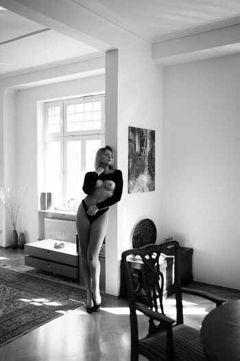 🔥 Susanna fusari leaked private photo uncensored full