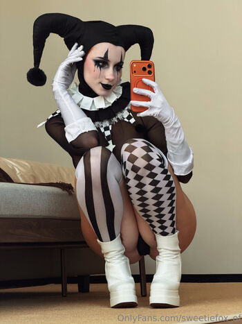 🔥 Sweetie fox  page leaked private photo uncensored full