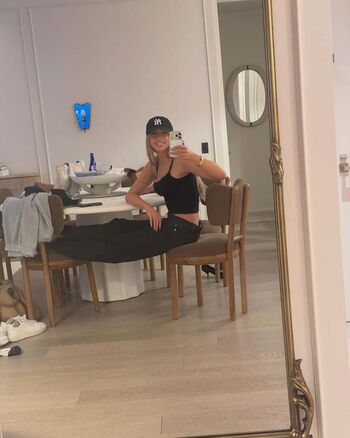 🔥 Tate mcrae page leaked private photo uncensored full