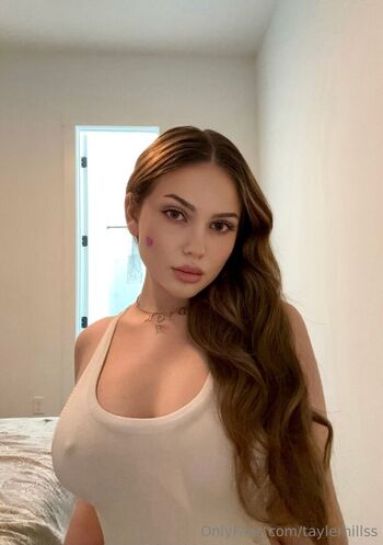 🔥 Tayler hills page leaked private photo uncensored full