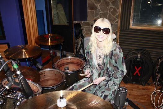 🔥 Taylor momsen  page leaked private photo uncensored full
