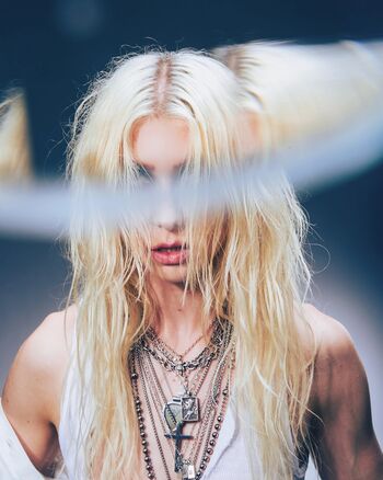 🔥 Taylor momsen  page leaked private photo uncensored full