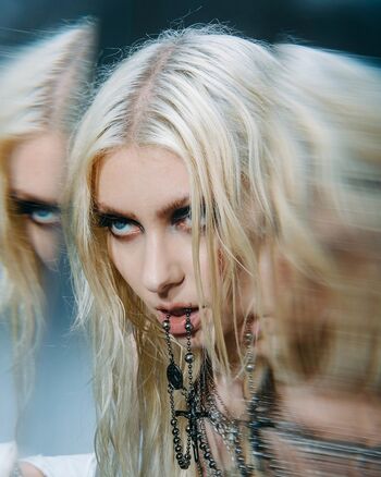 🔥 Taylor momsen  page leaked private photo uncensored full