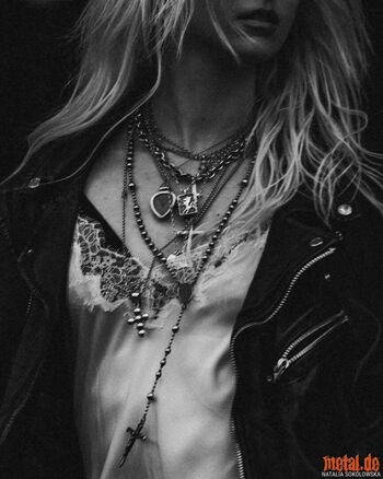🔥 Taylor momsen  page leaked private photo uncensored full