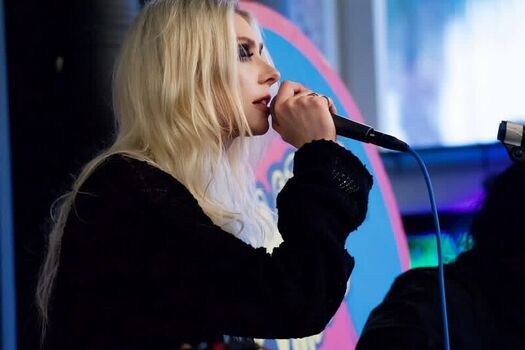 🔥 Taylor momsen  page leaked private photo uncensored full