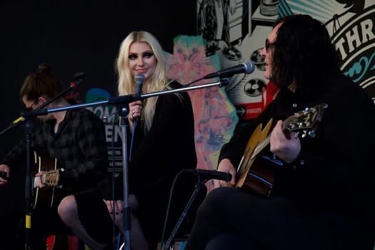 🔥 Taylor momsen  page leaked private photo uncensored full