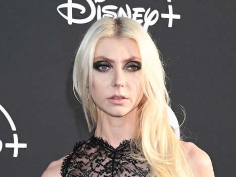 🔥 Taylor momsen  page leaked private photo uncensored full