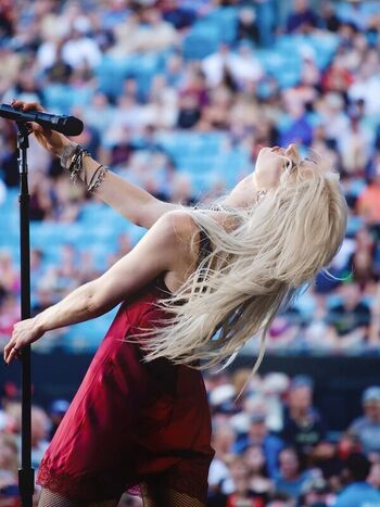 🔥 Taylor momsen  page leaked private photo uncensored full