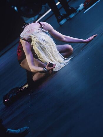 🔥 Taylor momsen  page leaked private photo uncensored full