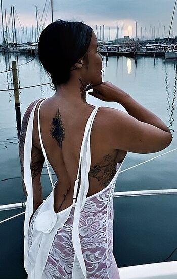 🔥 Thisislea leaked private photo uncensored full