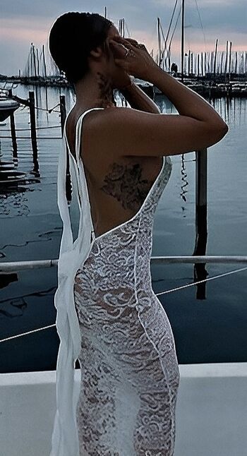 🔥 Thisislea leaked private photo uncensored full
