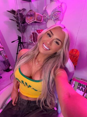 🔥 Tiffany stratton page leaked private photo uncensored full