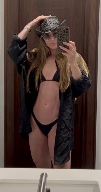 🔥 Valentina lequeux page leaked private photo uncensored full