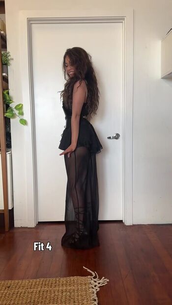 🔥 Valkyrae  page leaked private photo uncensored full