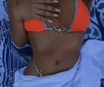 🔥 Valonaash page leaked private photo uncensored full