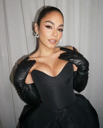 🔥 Vanessa hudgens  page leaked private photo uncensored full