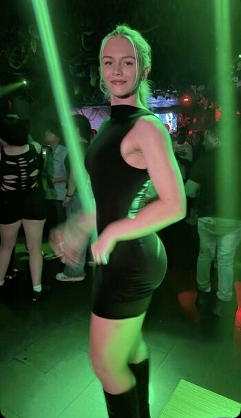 🔥 Vera dijkmans  page leaked private photo uncensored full